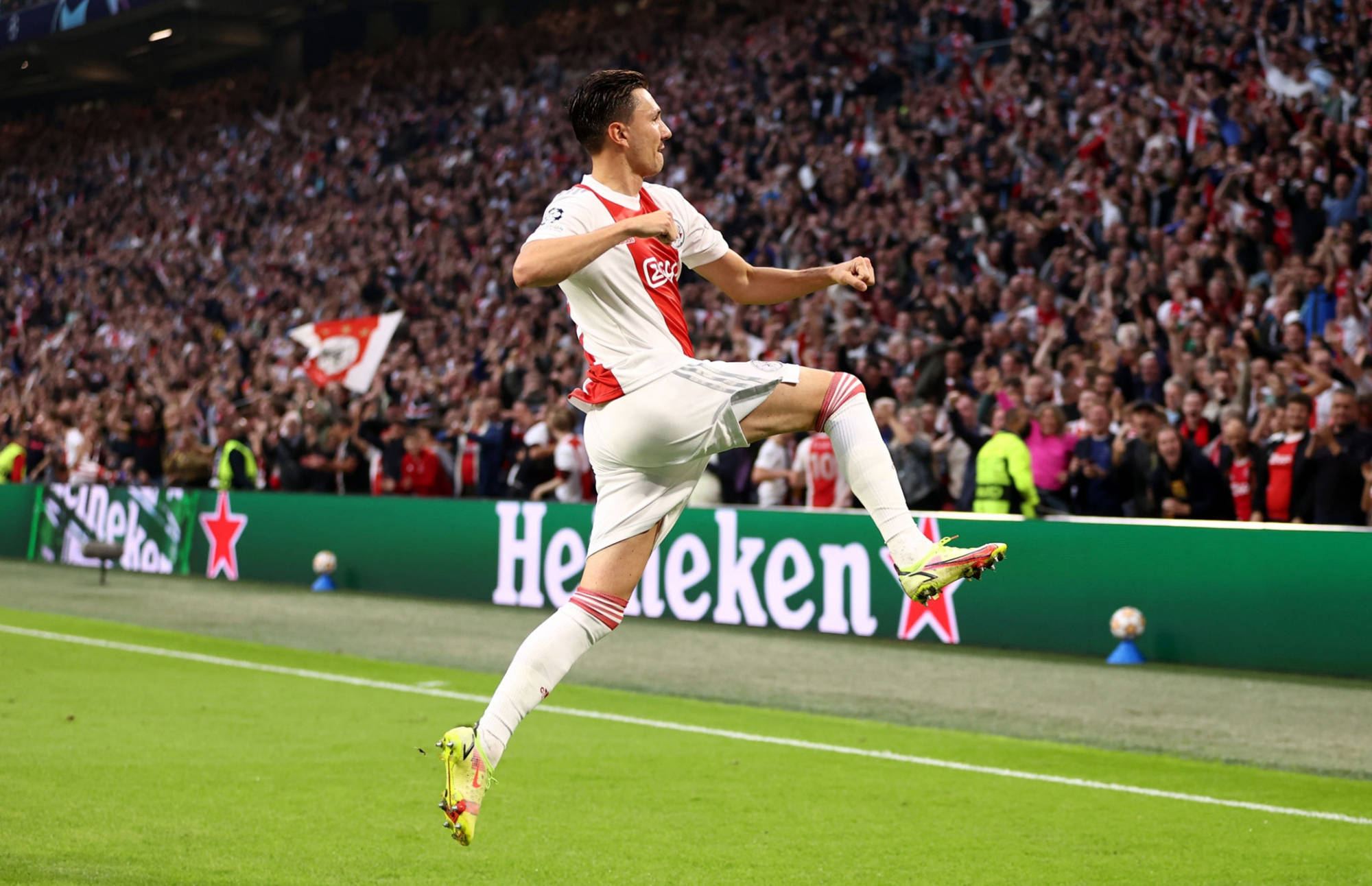 9you娱乐-包含世界豪强将在热门赛事中展现实力的词条