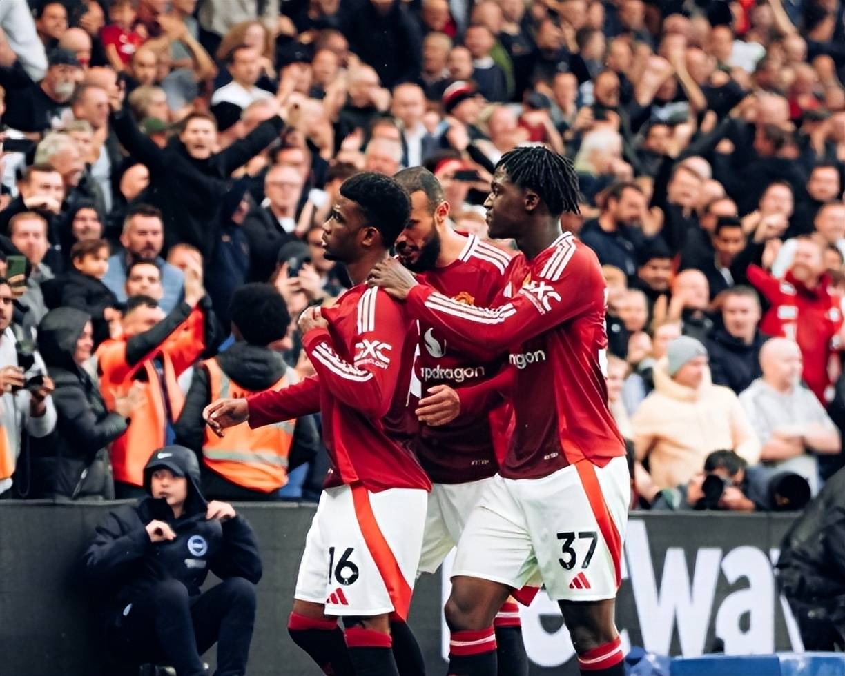 九游APP-英超联赛大战连连，升级降级悬念延续