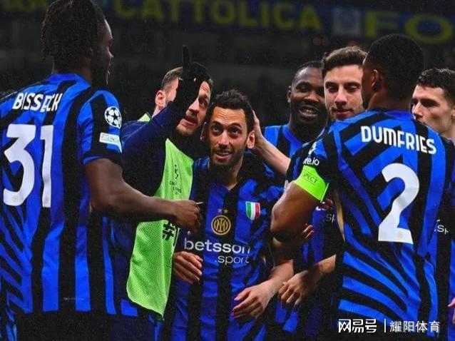 九游APP-包含国米后防屡屡犯错，教练组考虑调整布阵的词条