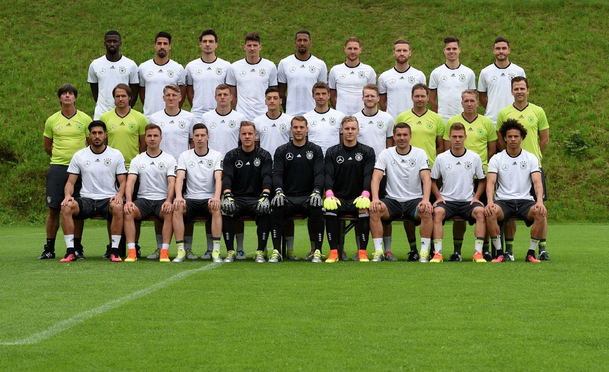 9you娱乐-尤文图斯阵容调整,备战下一场比赛