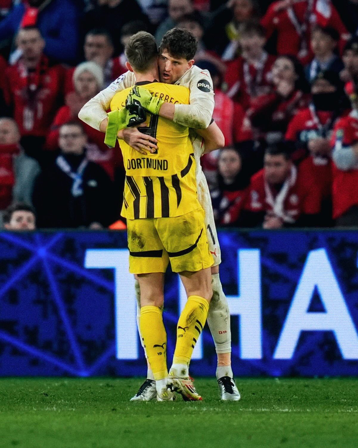 九游中国-包含欧预赛紧要关头,谁将抢得先机?的词条