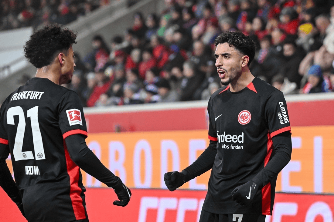 九游体育平台-法兰克福主帅鼓舞士气，球队全力备战下一场关键比赛的简单介绍