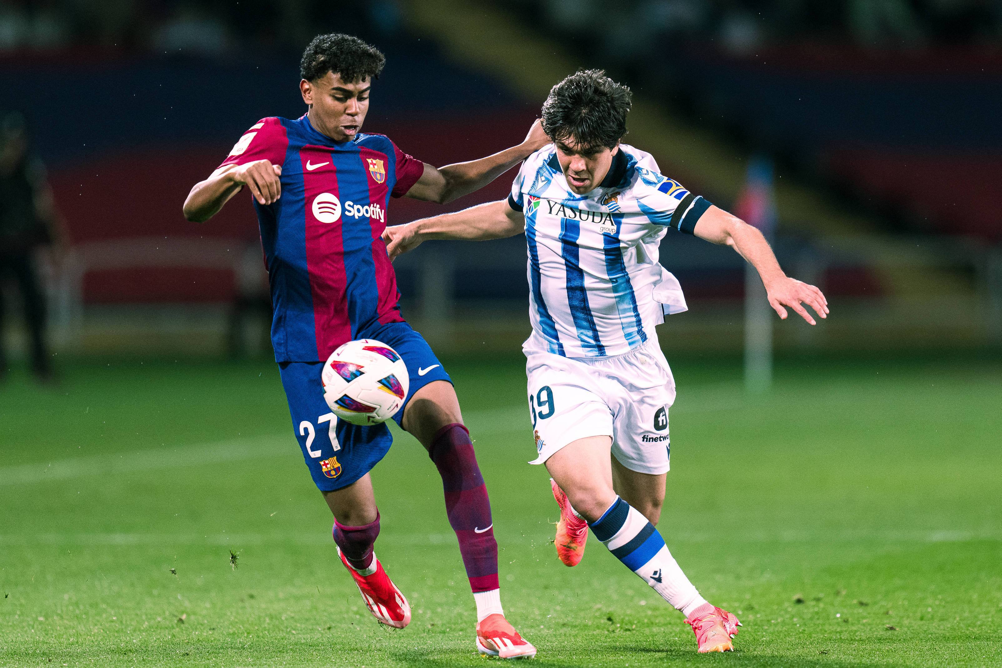 9you娱乐-佛罗伦萨队近期状态火热，多场比赛连胜