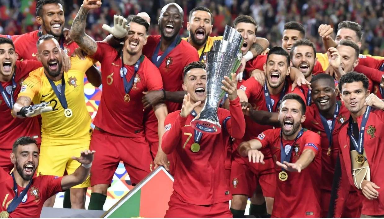 九游中国-包含波尔图突围下一轮，欧洲赛场惊现不败骑士的词条