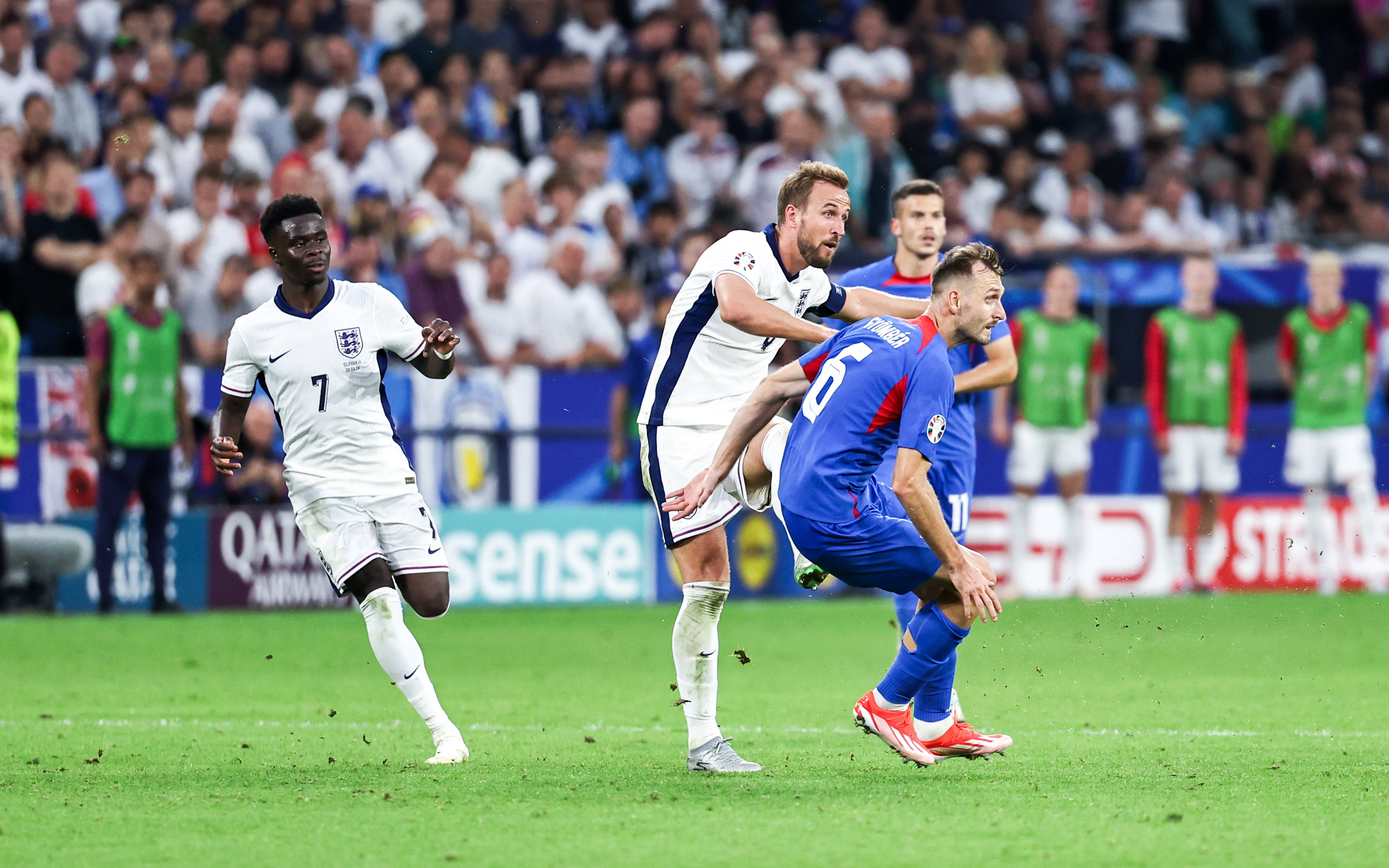 九游娱乐首页-欧洲杯预选赛打响，各队实力对决