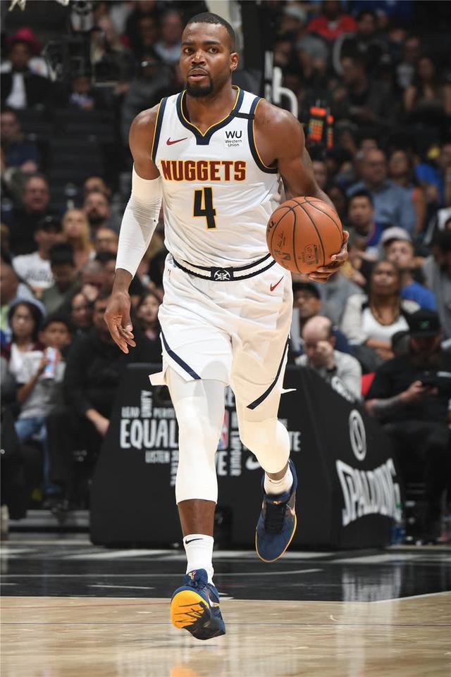 九游娱乐网站-加索尔加盟尼克斯，增强内线实力