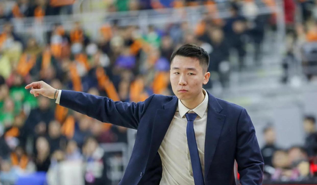 九游娱乐-谁能笑到最后？强强对决悬念重重的简单介绍