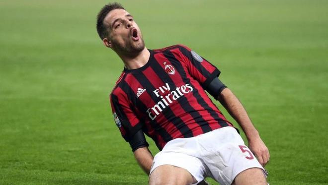 九游官网-沙尔克零四客战全取三分，喜迎胜利