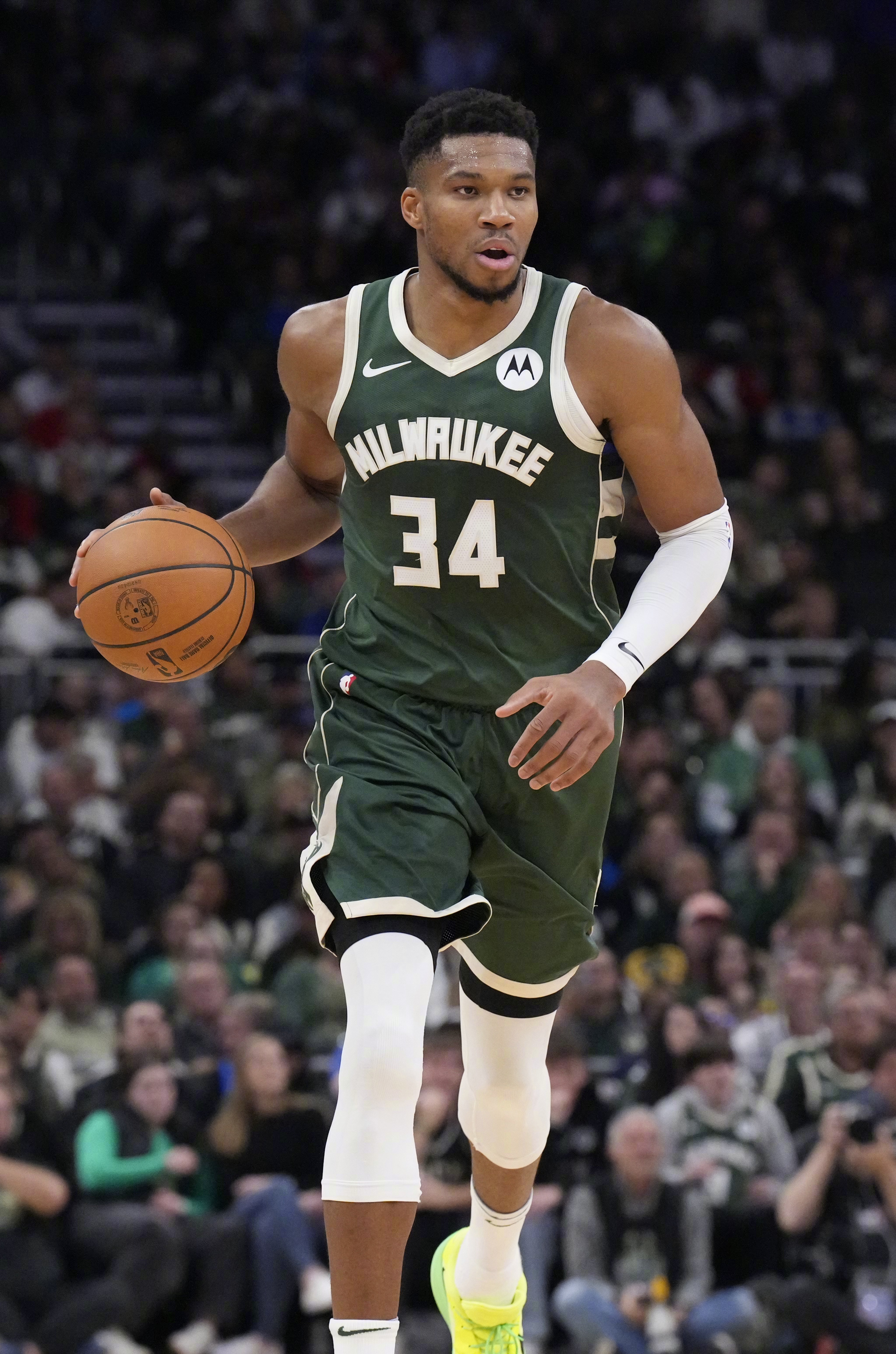 九游中国-雄鹿负太阳，遭遇连败