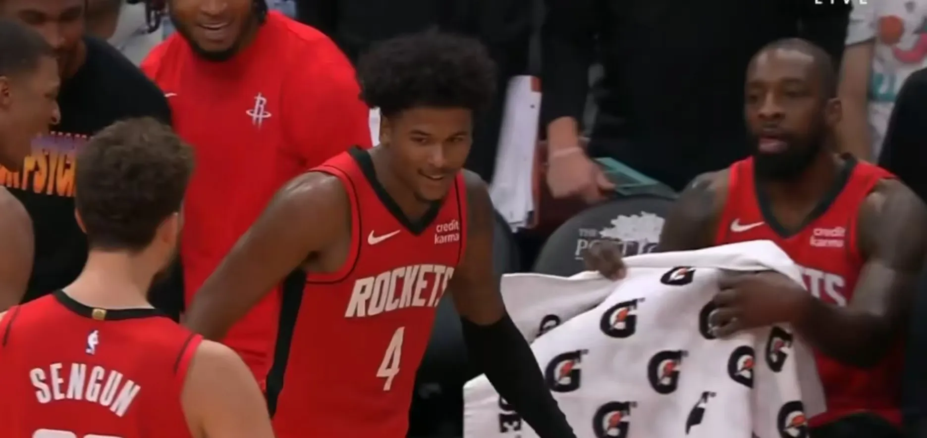 九游VIP-包含雷霆错失逆转遭遇两连败的词条