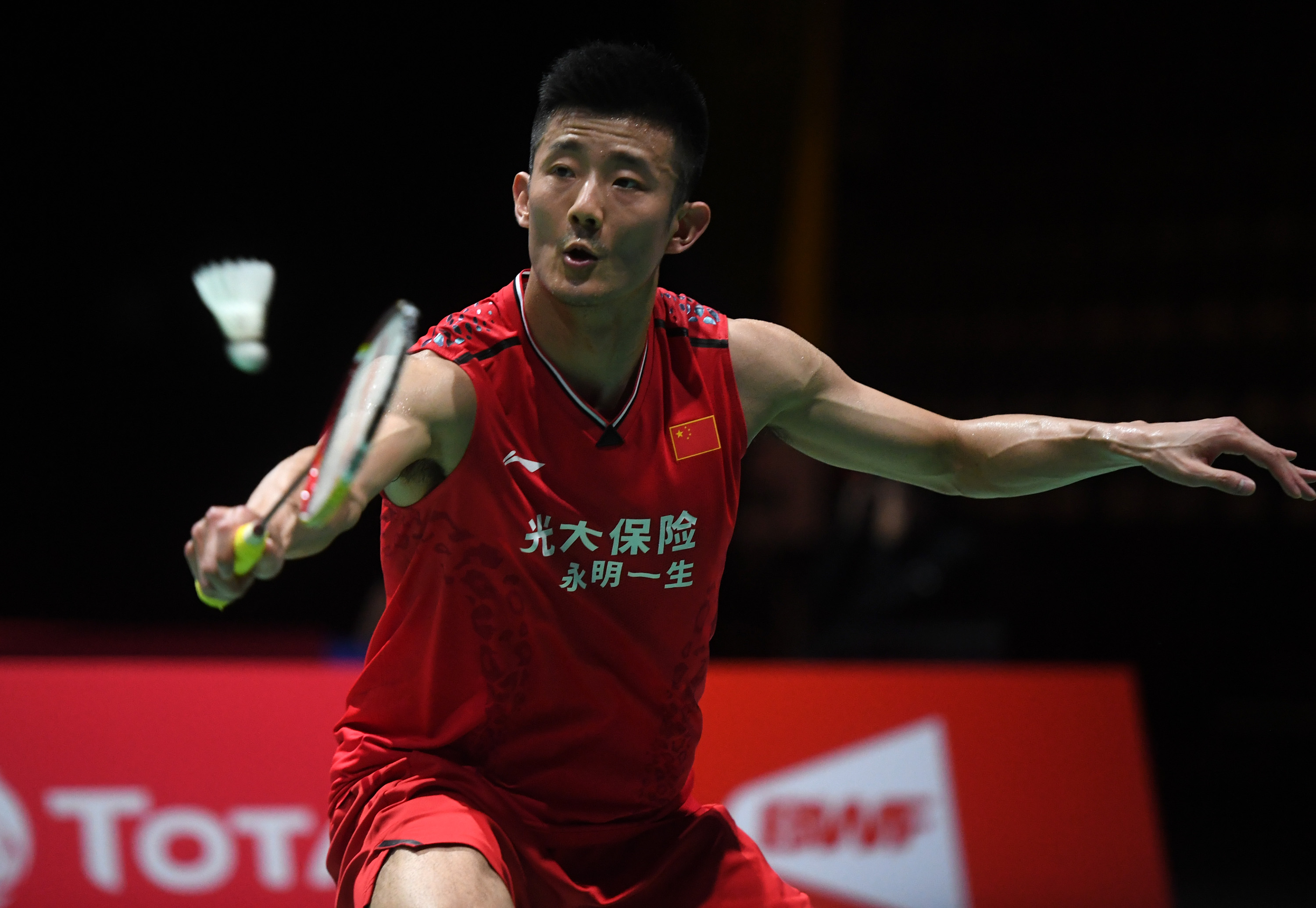九游娱乐网站-英格兰羽毛球队绝地反击中国羽毛球队，谌龙制霸全场的简单介绍